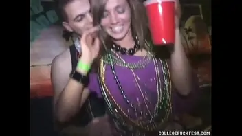 Mardi Gras Coed Slut Fucking Amateur Dick