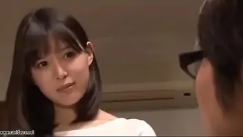 Japonesa novinha adolescente teen fudendo comendo